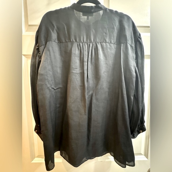 LAFAYETTE 148 EUC Sz L BLACK BLOUSE WITH PINTUCK DETAIL - Picture 3 of 5